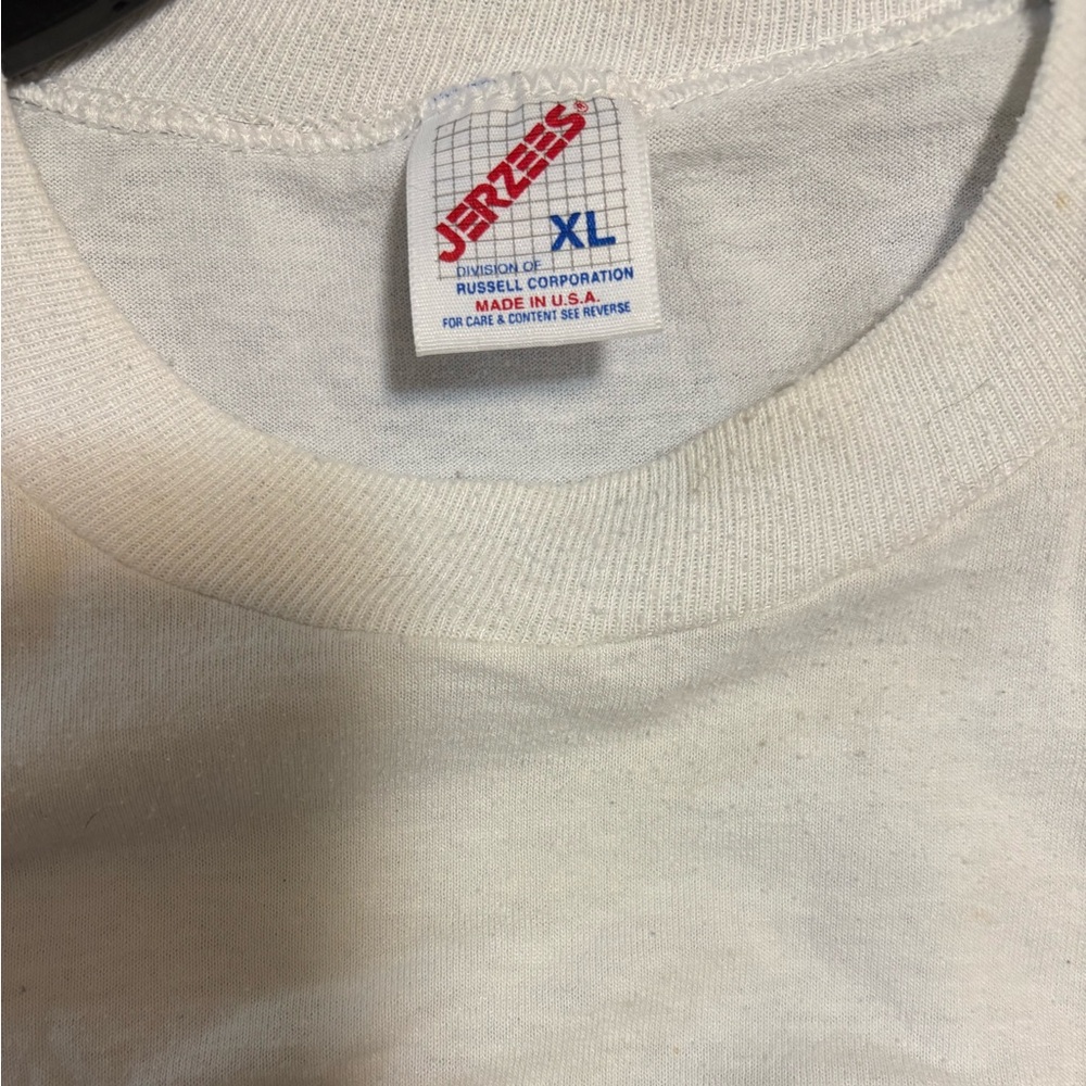 Jerzees Cream Short Sleeve Tee with Graphic Design. Dad’s Dream vintage - Picture 3 of 5